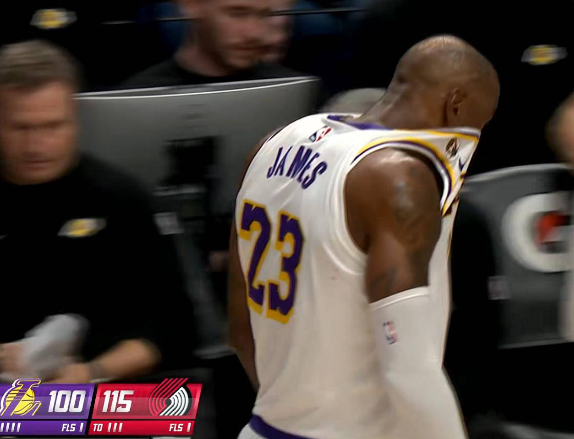 NG SPORTS-包含詹姆斯在MAD比赛中精彩发挥，惊险取胜引发热议！的词条