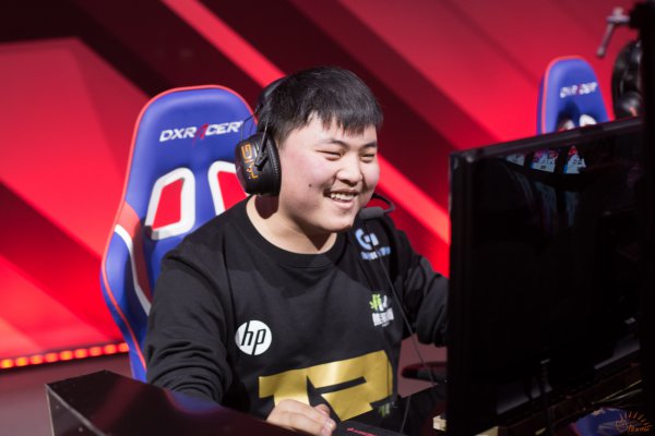 NG SPORTS-Uzi新星问鼎冠军表现惊艳，巴塞罗那未来可期！的简单介绍