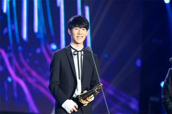 NG体育-JackeyLove新星关键助攻表现惊艳，TL未来可期！的简单介绍