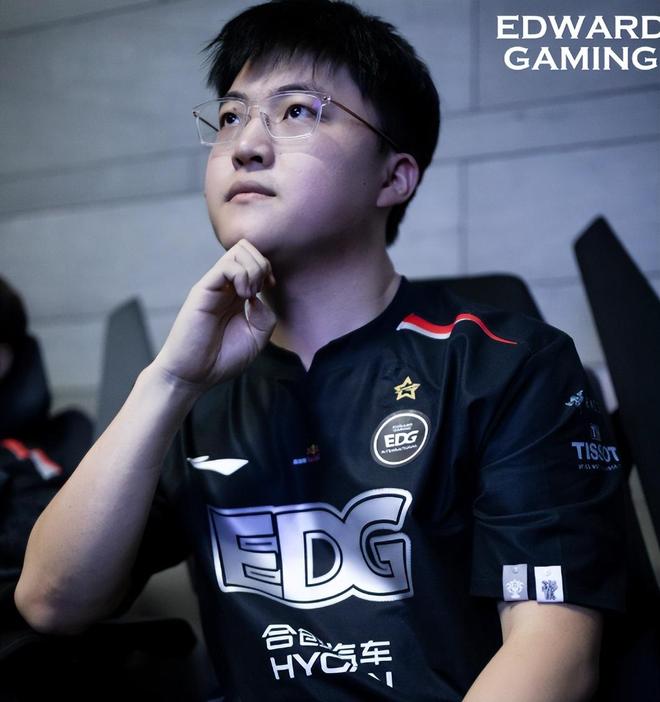 NG体育-Uzi关键节点挺进下一轮，RNG带队取胜！的简单介绍